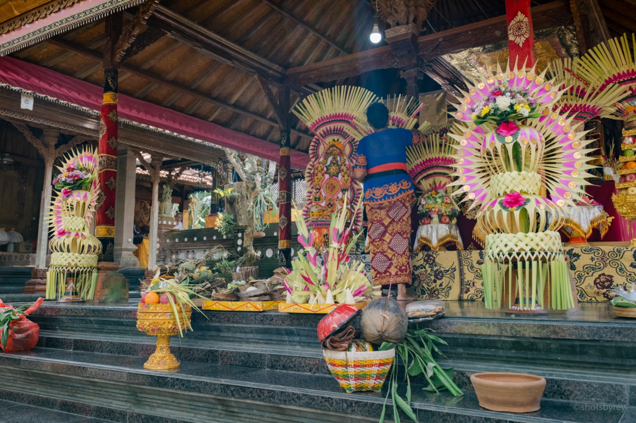 Upacara Adat Bali